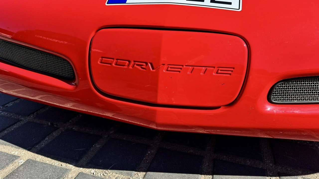 Chevrolet Corvette - Zdjęcie 30