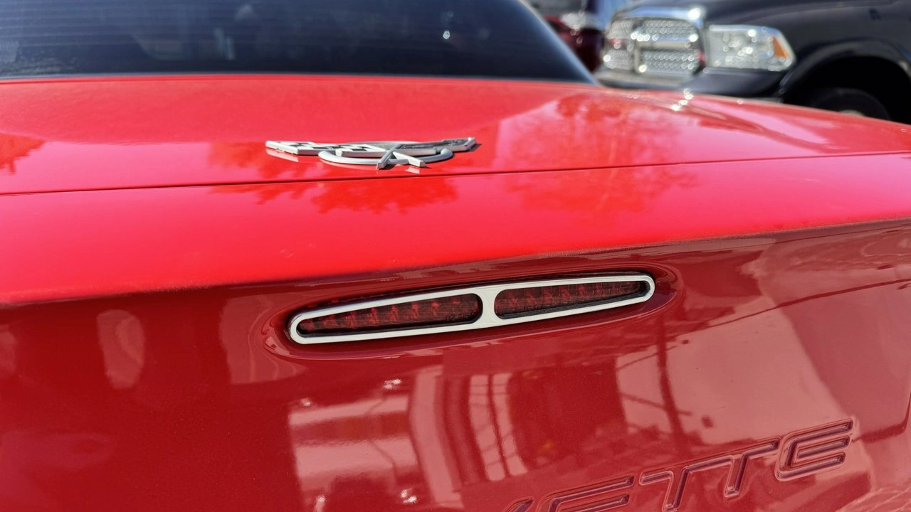 Chevrolet Corvette - Zdjęcie 38