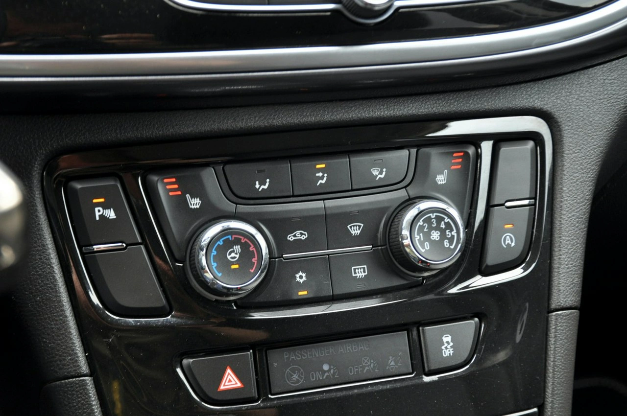 Opel Mokka X - Zdjęcie 31