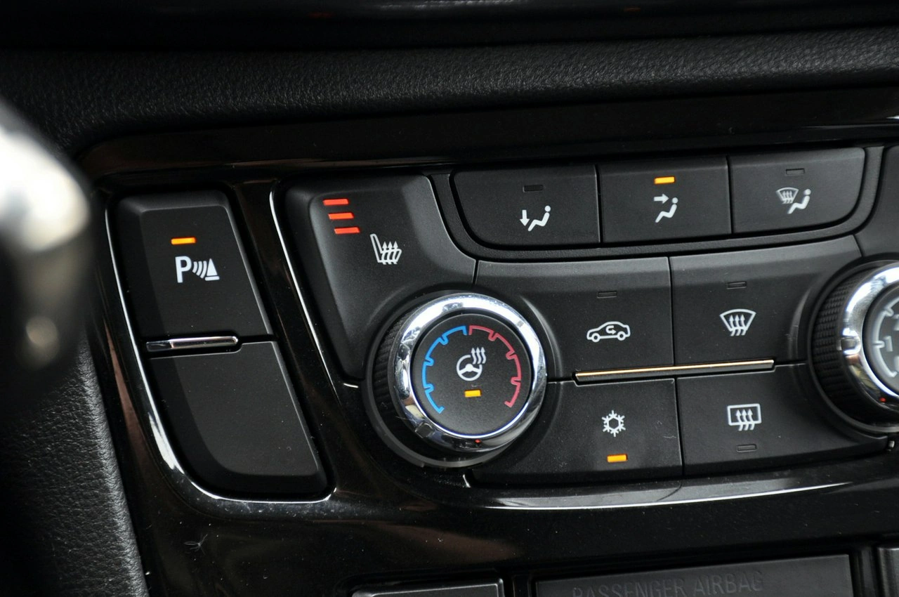 Opel Mokka X - Zdjęcie 32