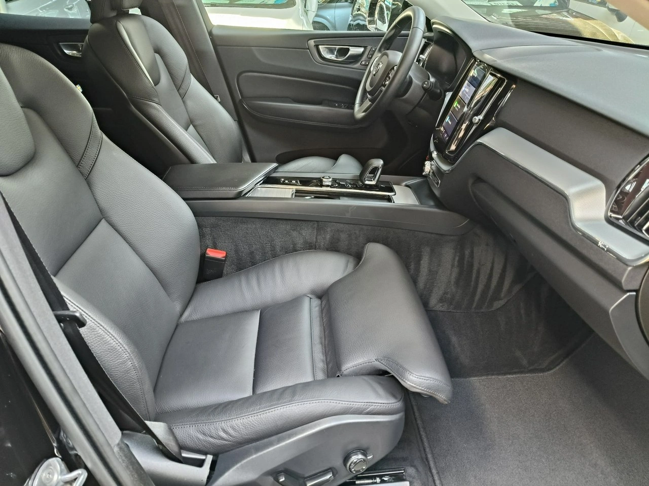 Volvo XC 60 - Zdjęcie 17