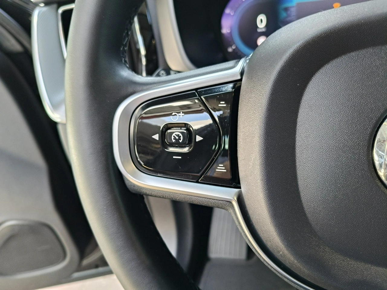 Volvo XC 60 - Zdjęcie 27