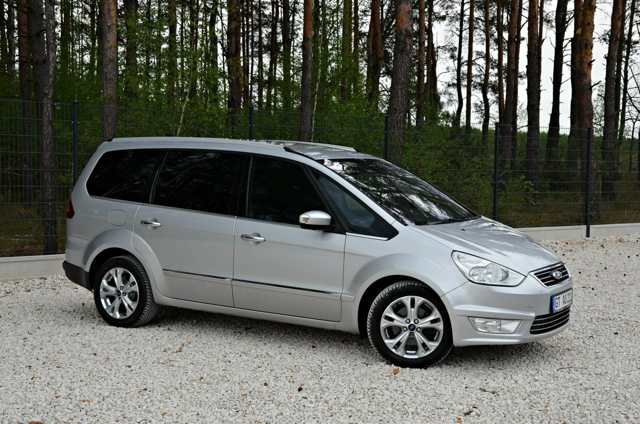 Ford Galaxy - Zdjęcie 16