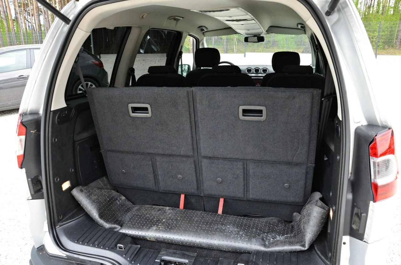 Ford Galaxy - Zdjęcie 31