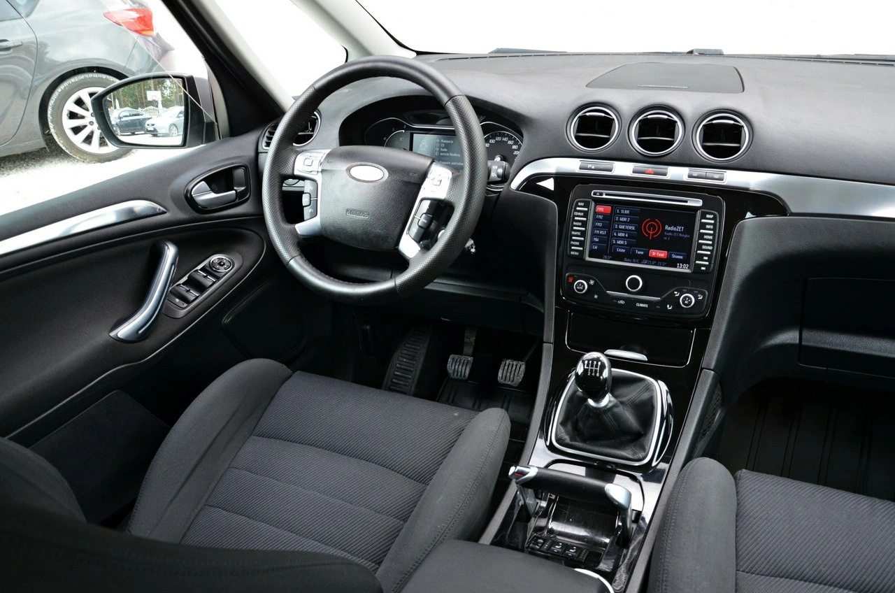 Ford Galaxy - Zdjęcie 4