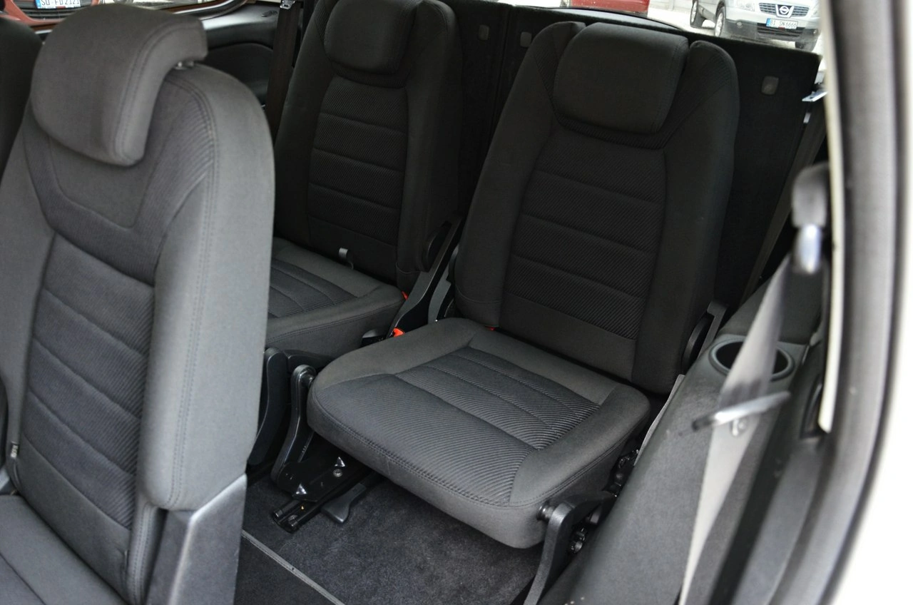 Ford Galaxy - Zdjęcie 8