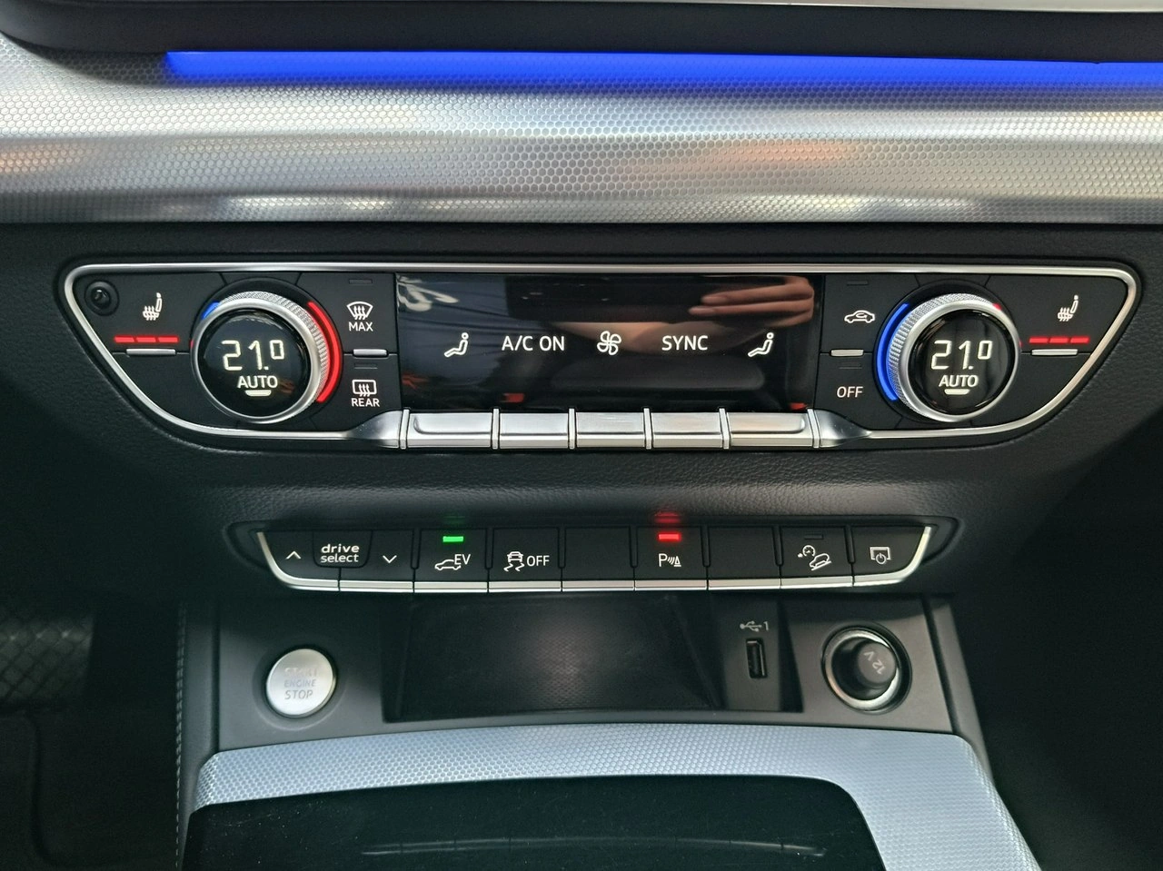 Audi Q5 - Zdjęcie 38