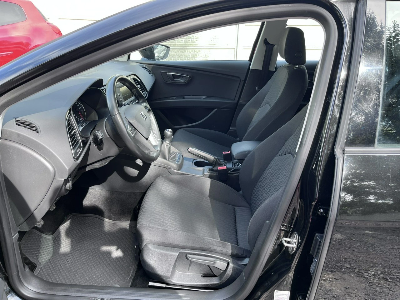 Seat Leon - Zdjęcie 23