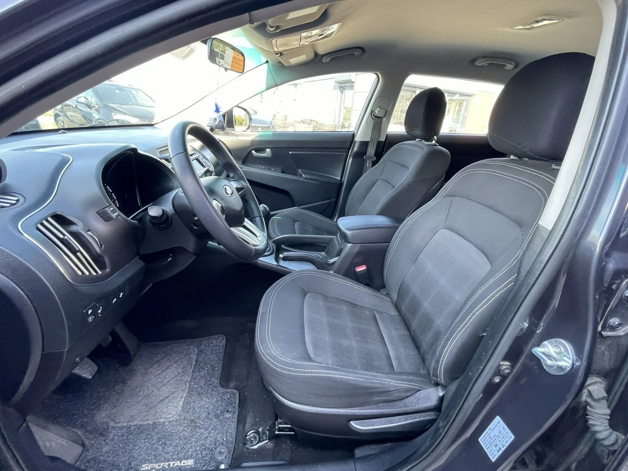 Kia Sportage - Zdjęcie 9