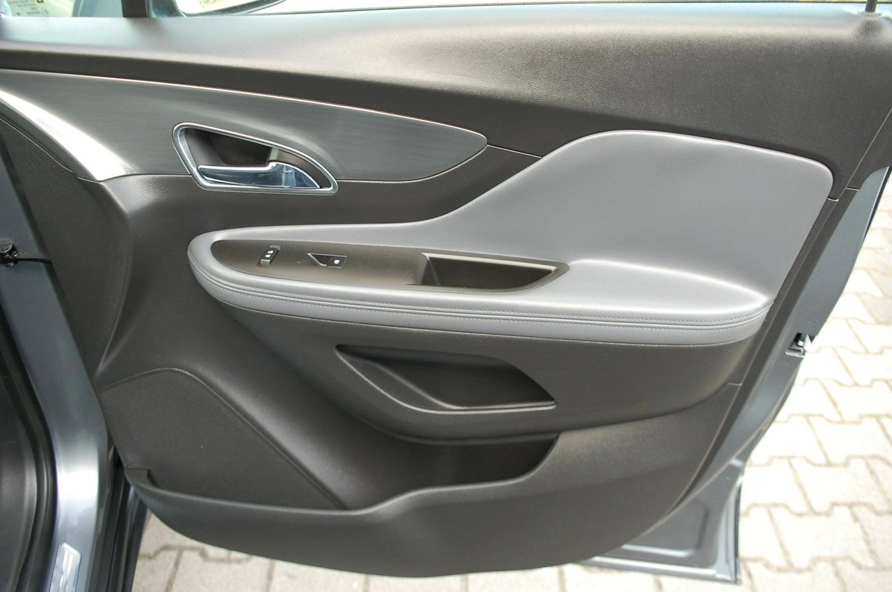 Opel Mokka - Zdjęcie 29