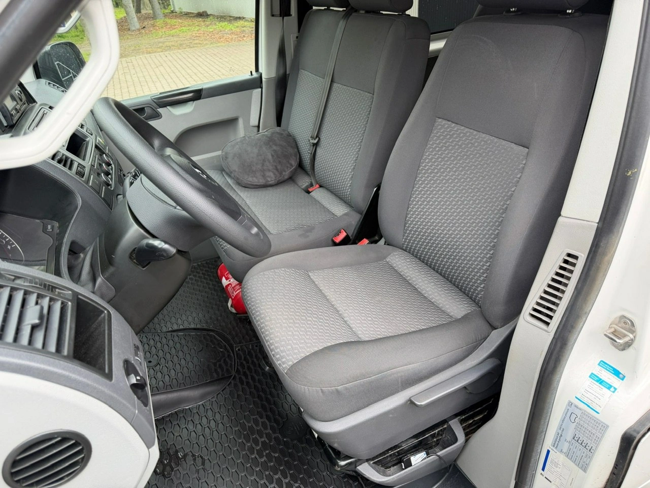 Volkswagen Transporter - Zdjęcie 22