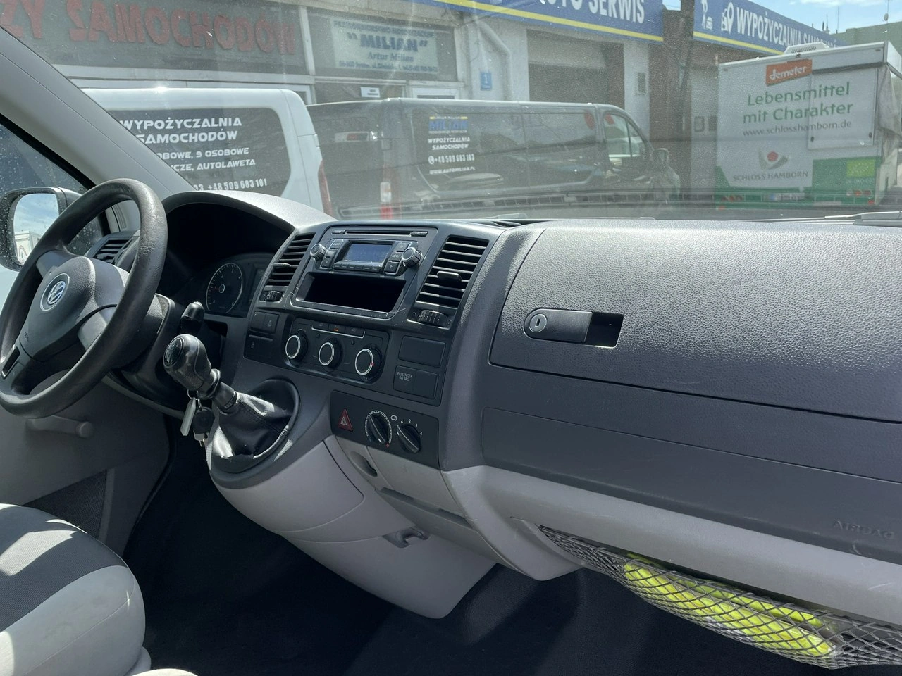Volkswagen Transporter - Zdjęcie 8