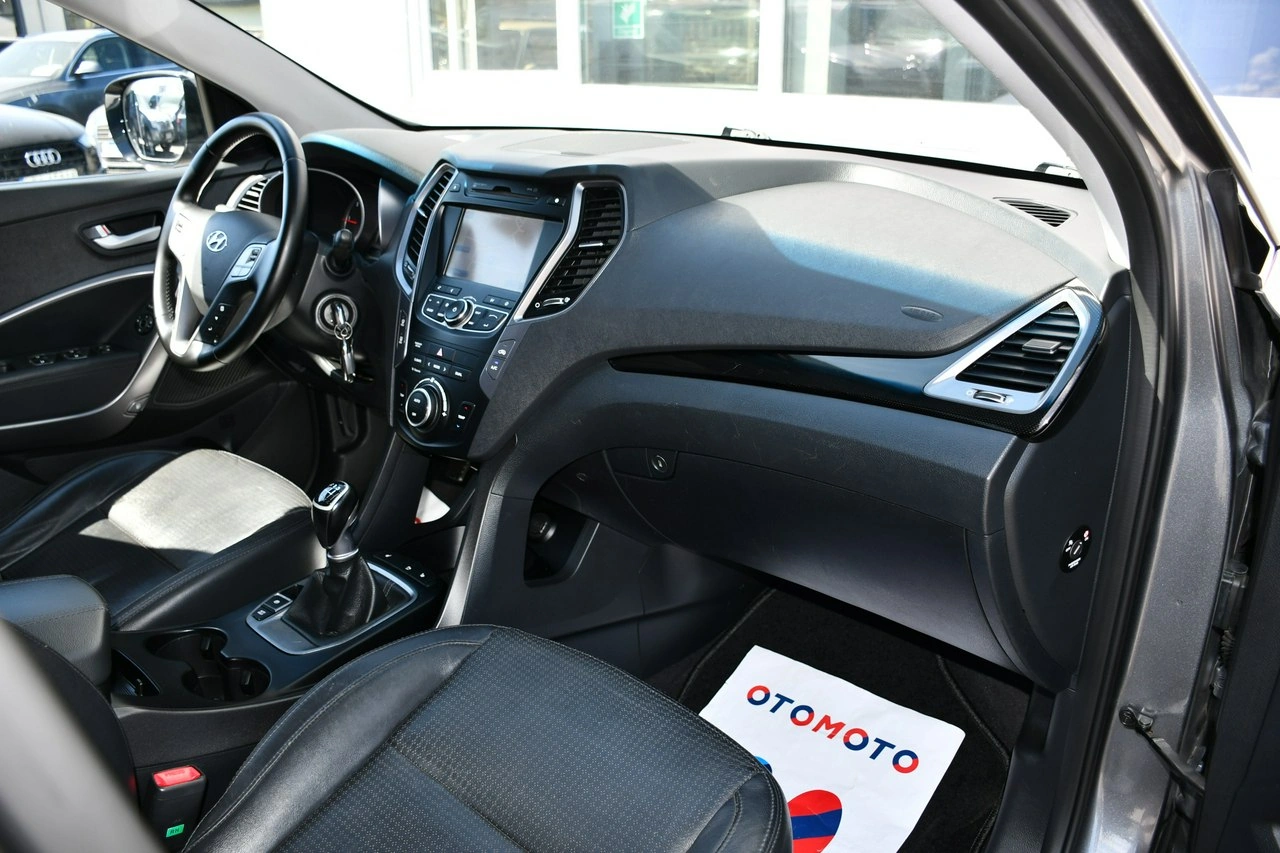 Hyundai Santa Fe - Zdjęcie 24