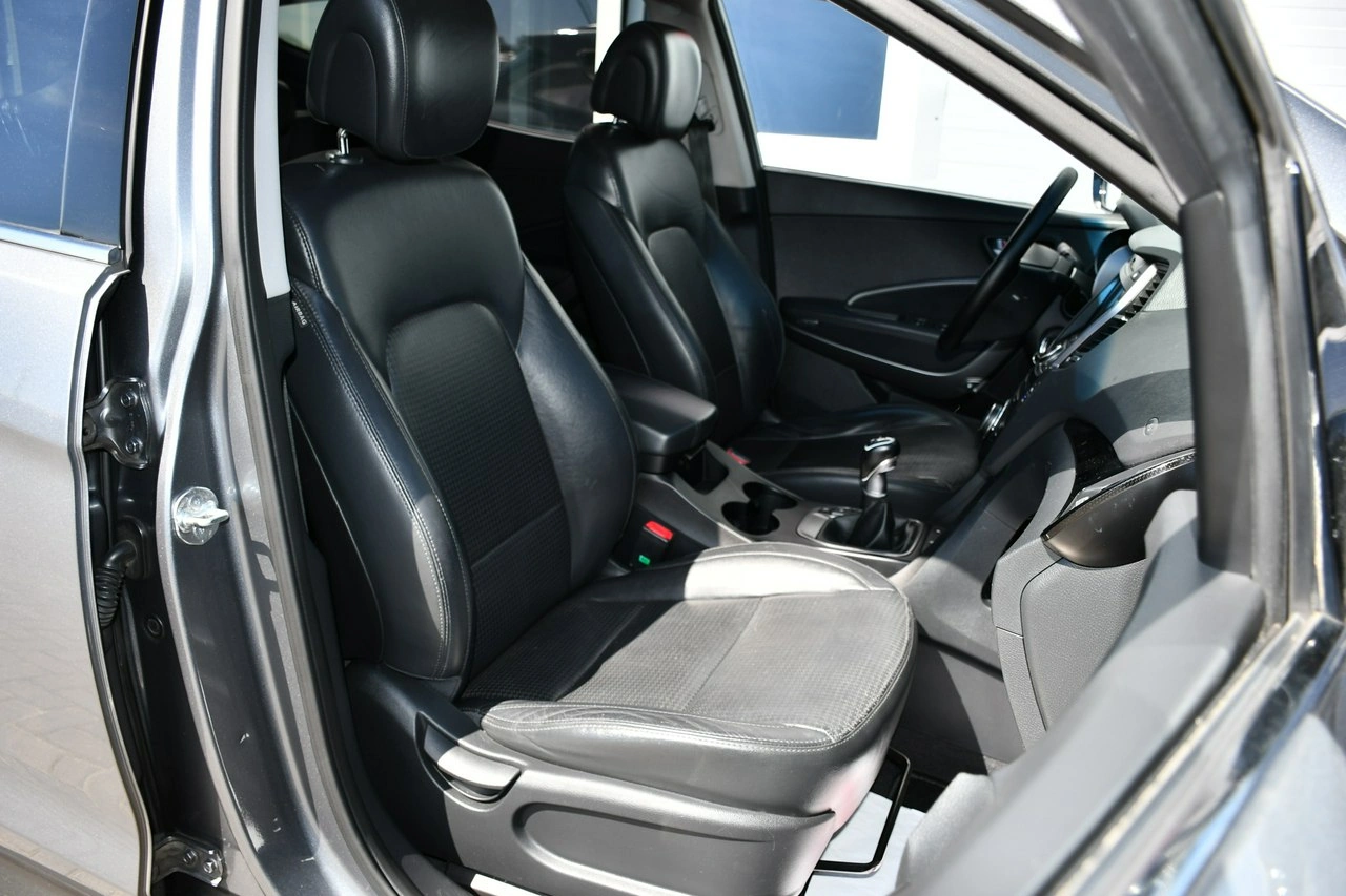 Hyundai Santa Fe - Zdjęcie 25