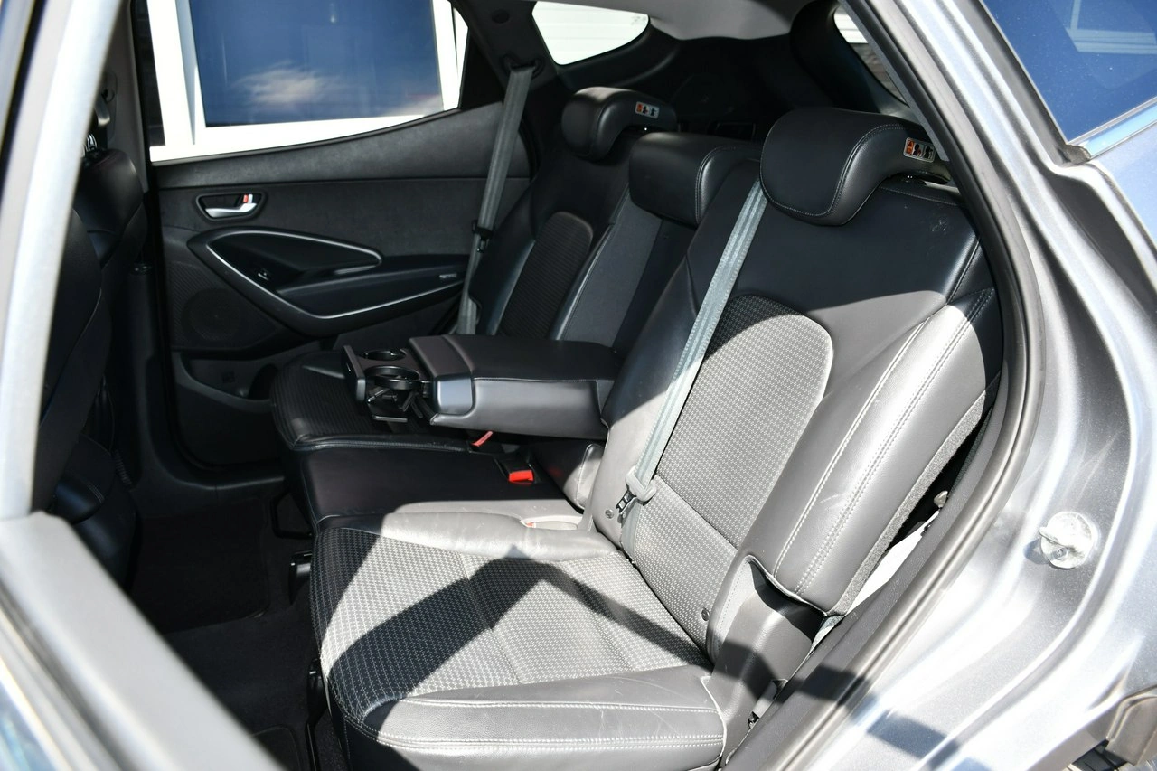 Hyundai Santa Fe - Zdjęcie 30