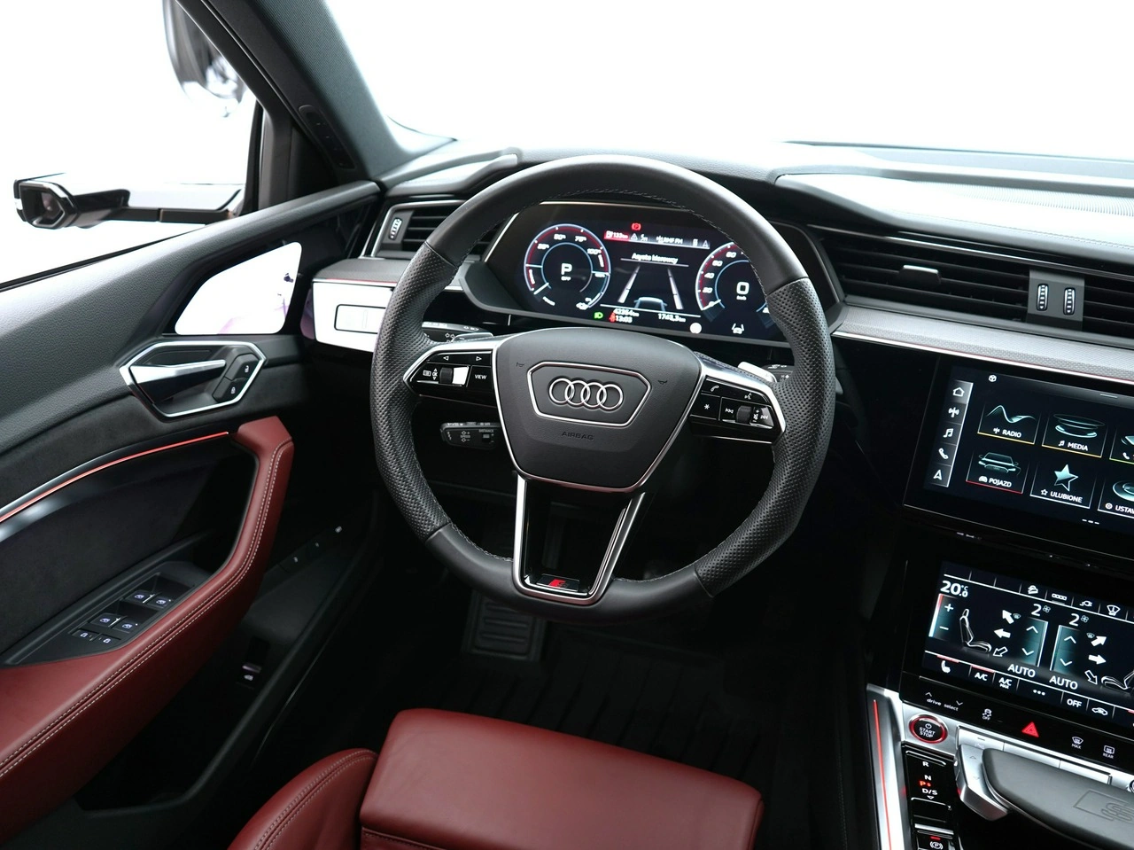 Audi e-tron - Zdjęcie 24