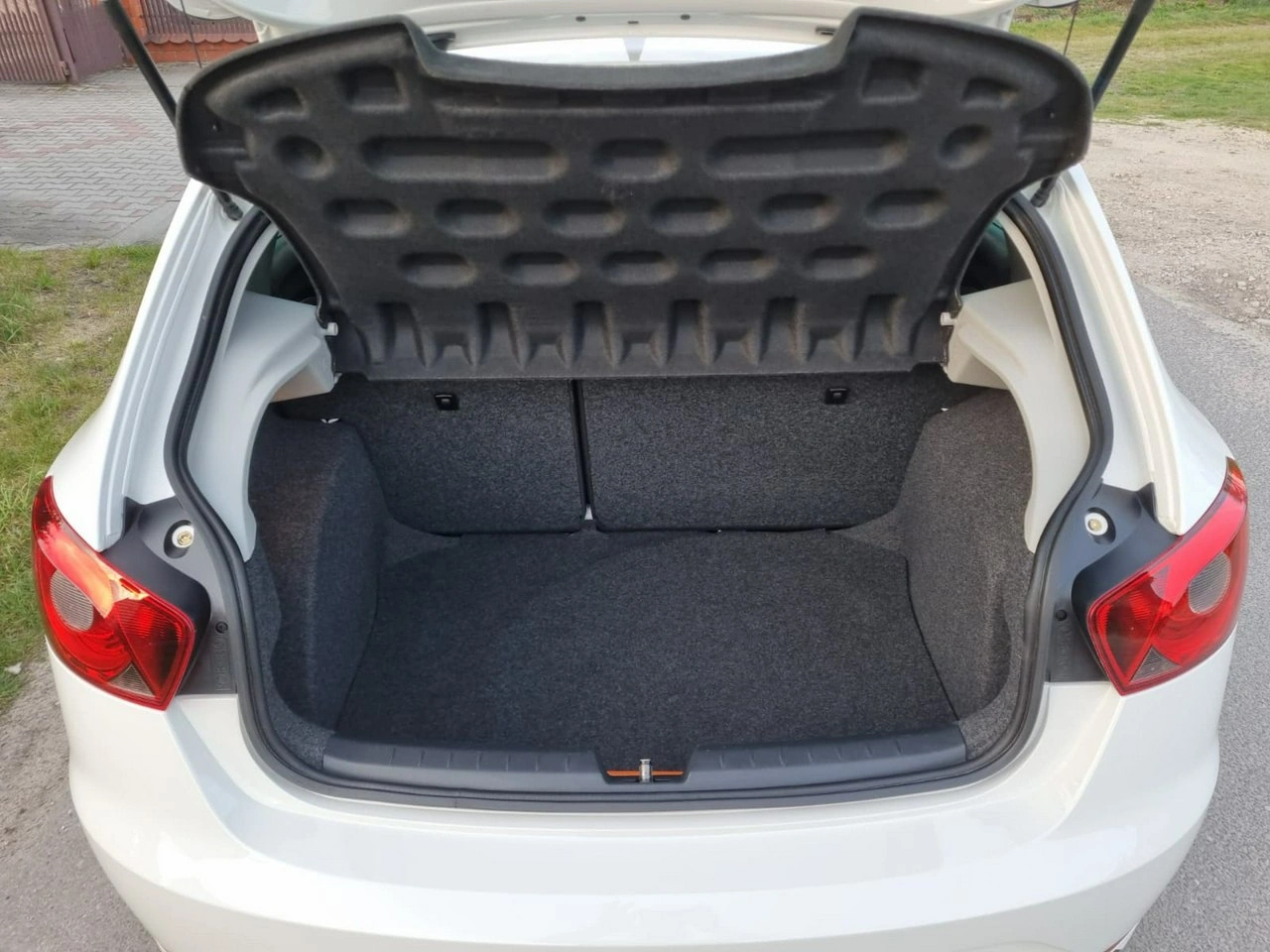 Seat Ibiza - Zdjęcie 17