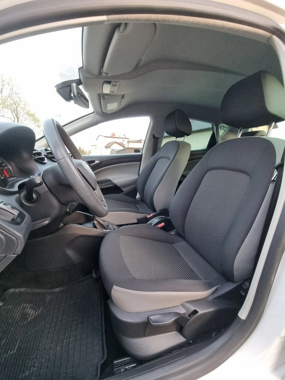 Seat Ibiza - Zdjęcie 7