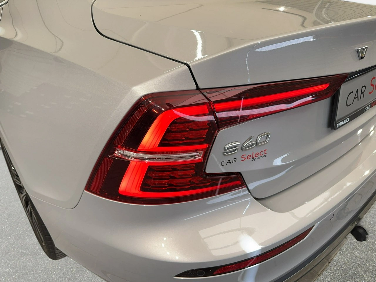 Volvo S60 - Zdjęcie 10