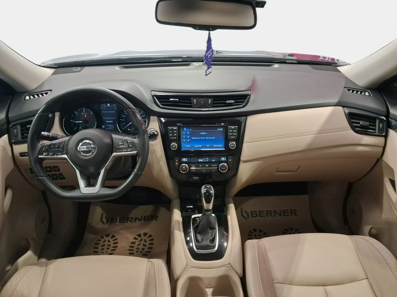 Nissan X-Trail - Zdjęcie 18