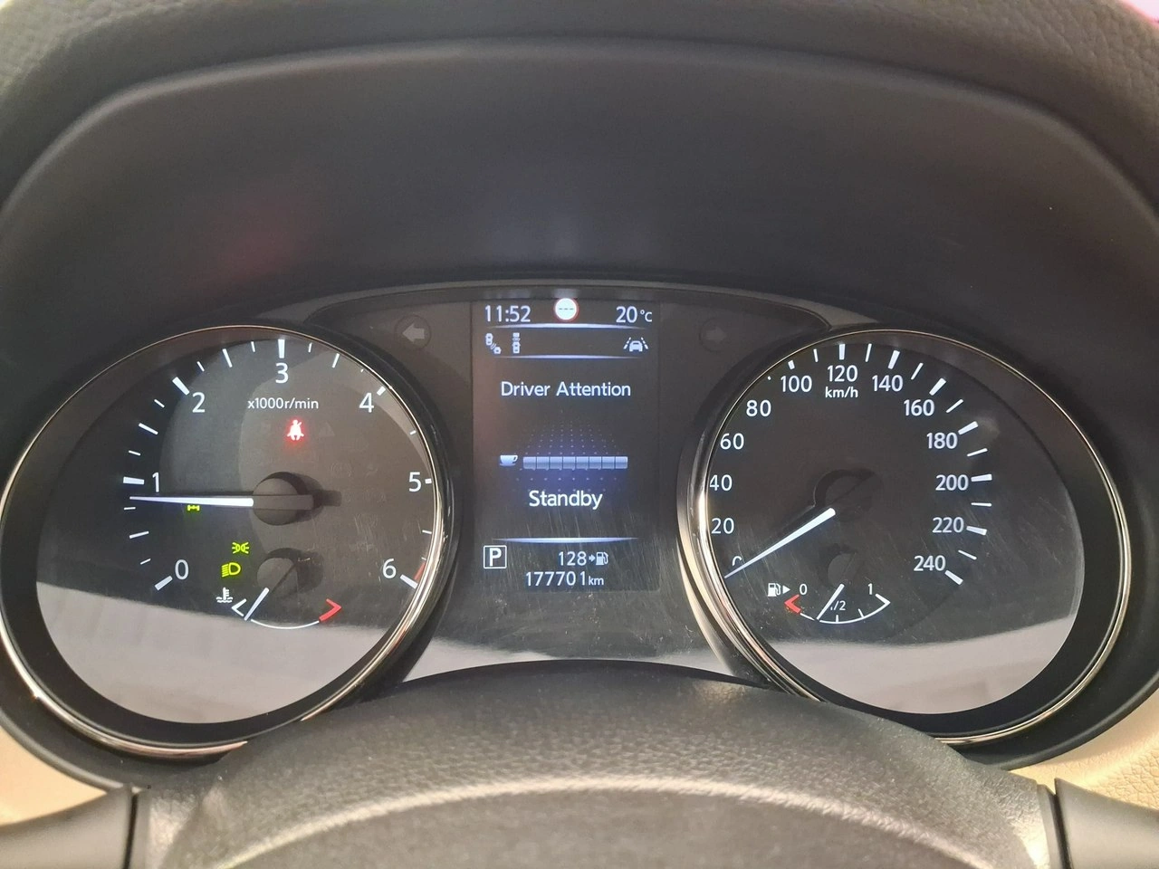 Nissan X-Trail - Zdjęcie 23