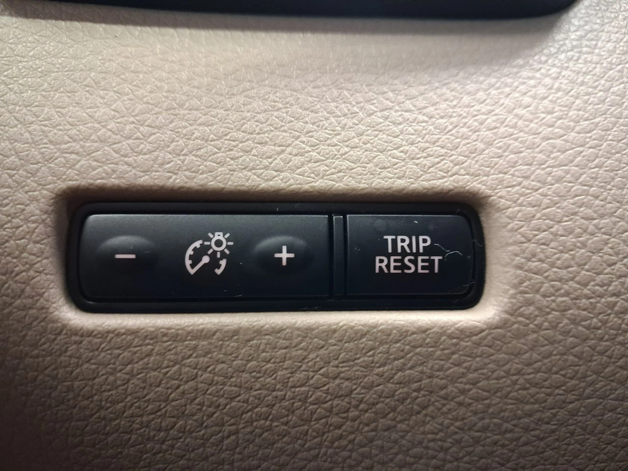 Nissan X-Trail - Zdjęcie 29