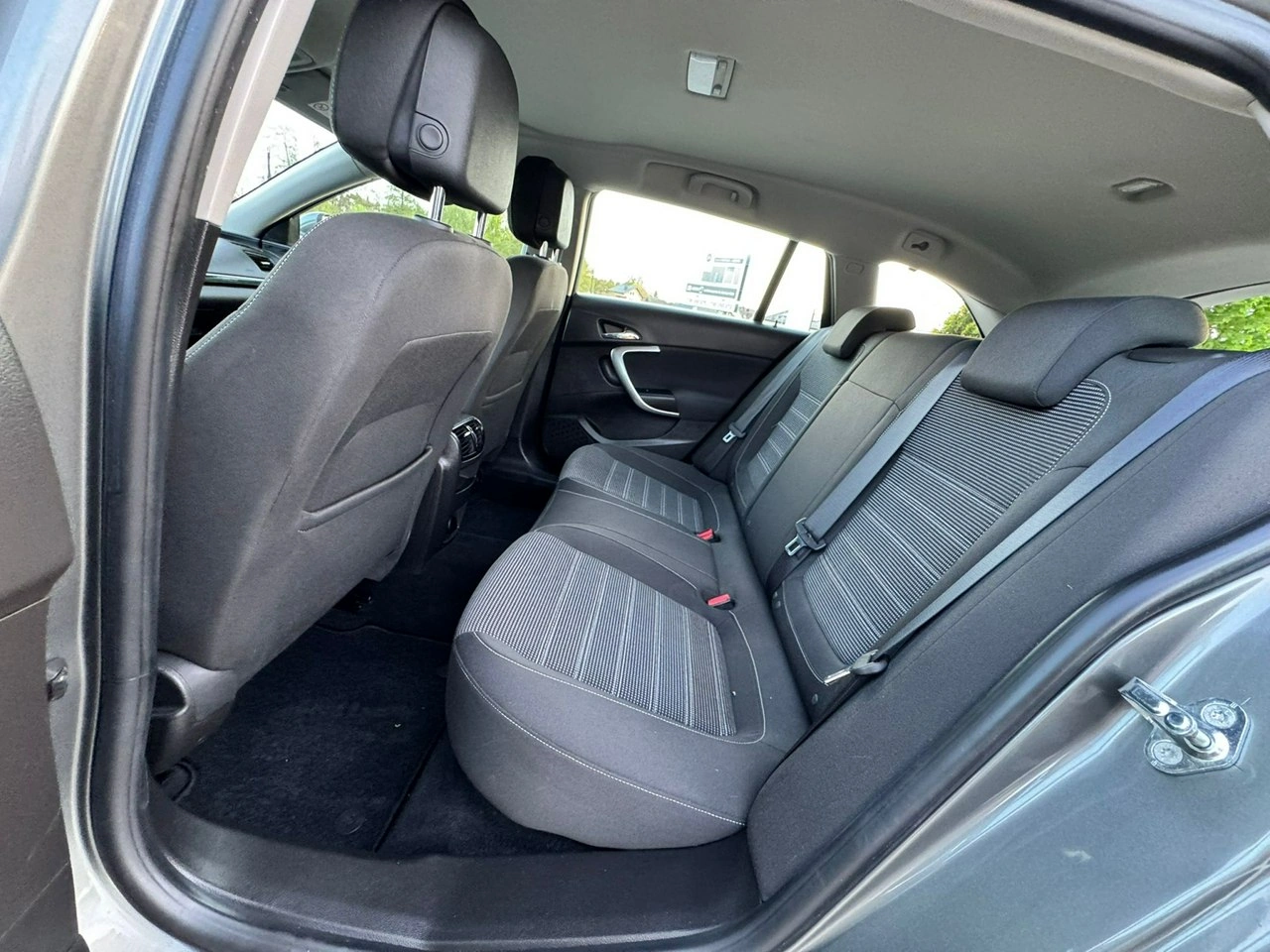 Opel Insignia Sports Tourer - Zdjęcie 23