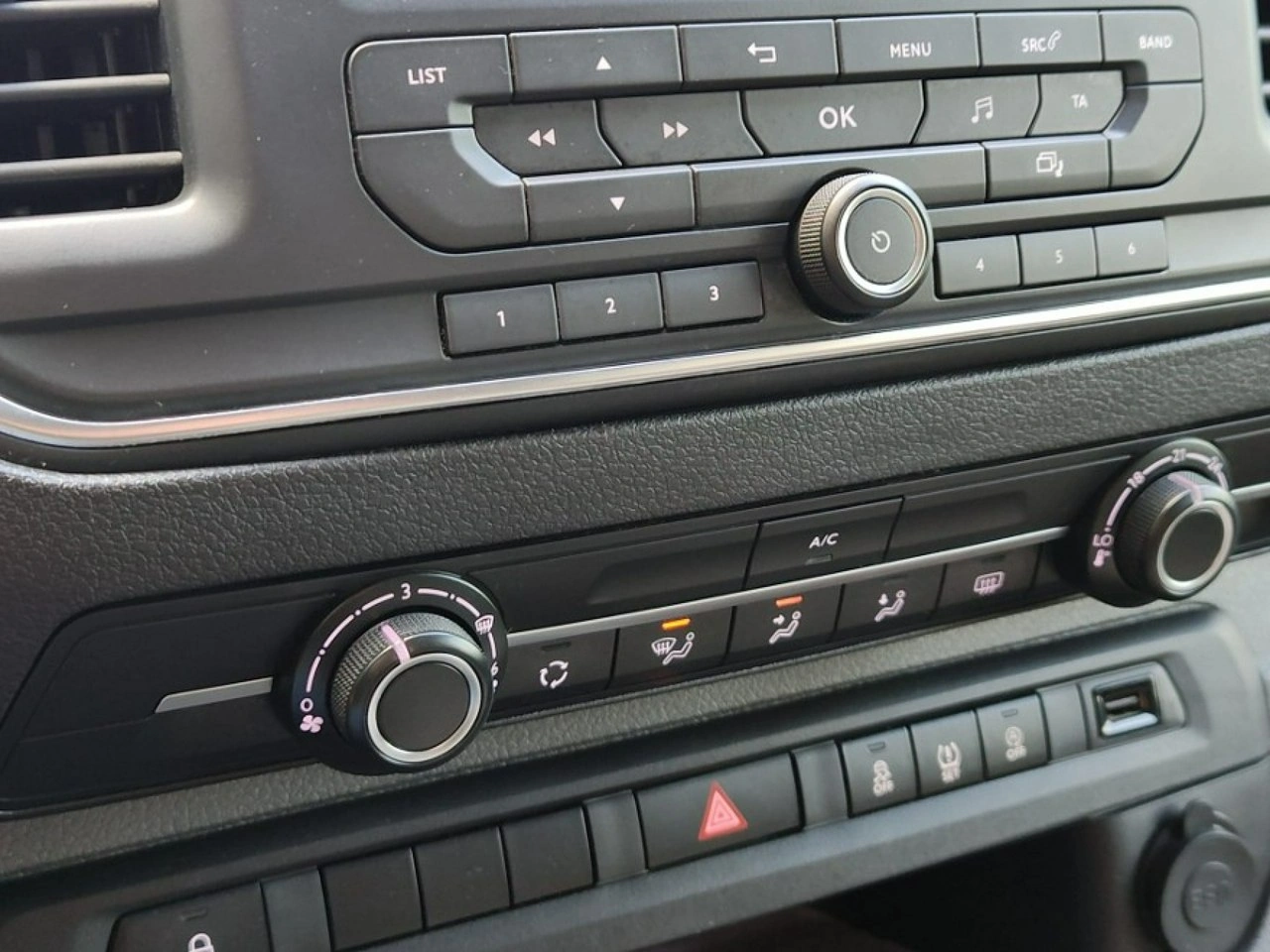 Toyota Proace Verso - Zdjęcie 15