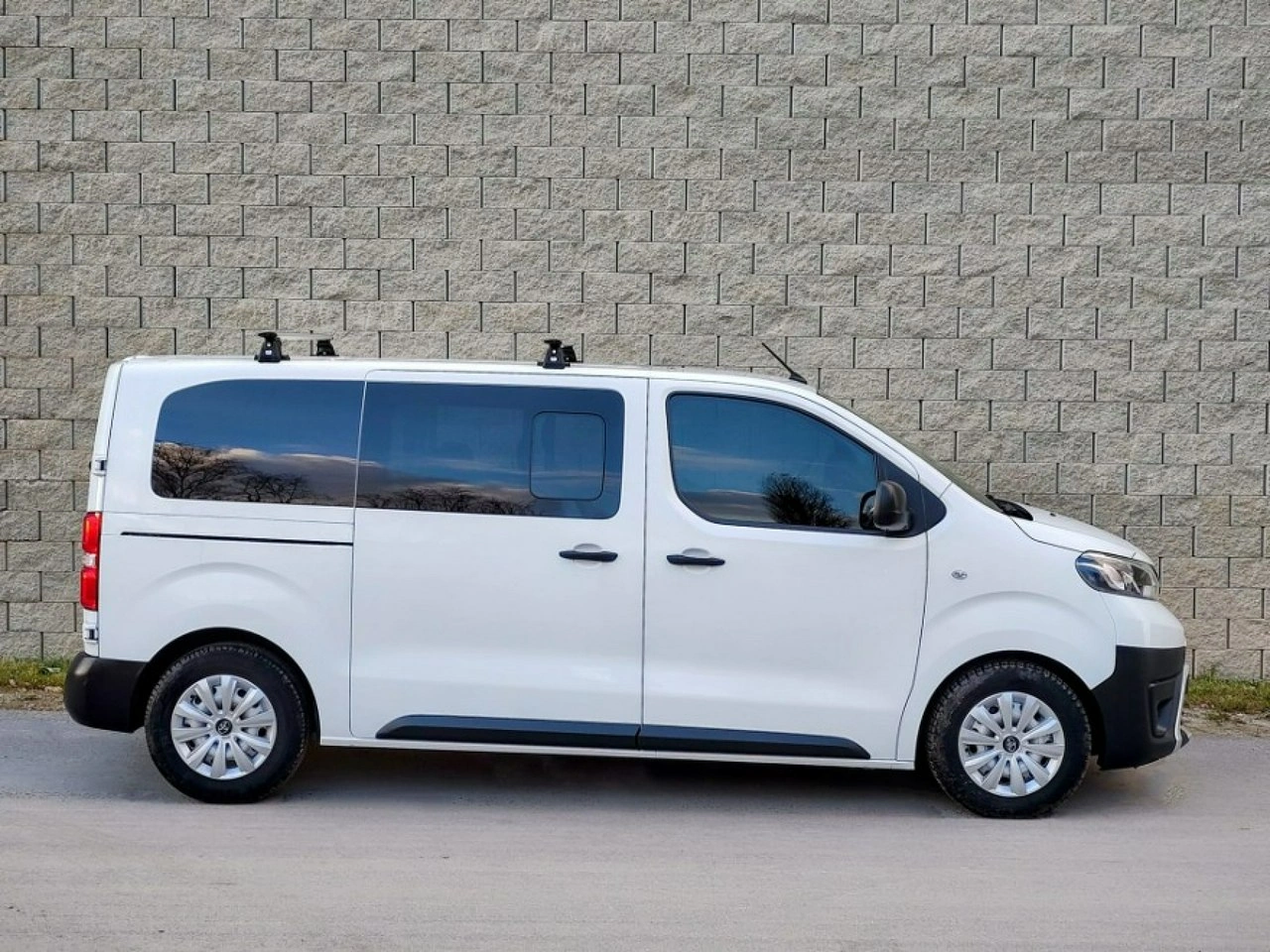 Toyota Proace Verso - Zdjęcie 9