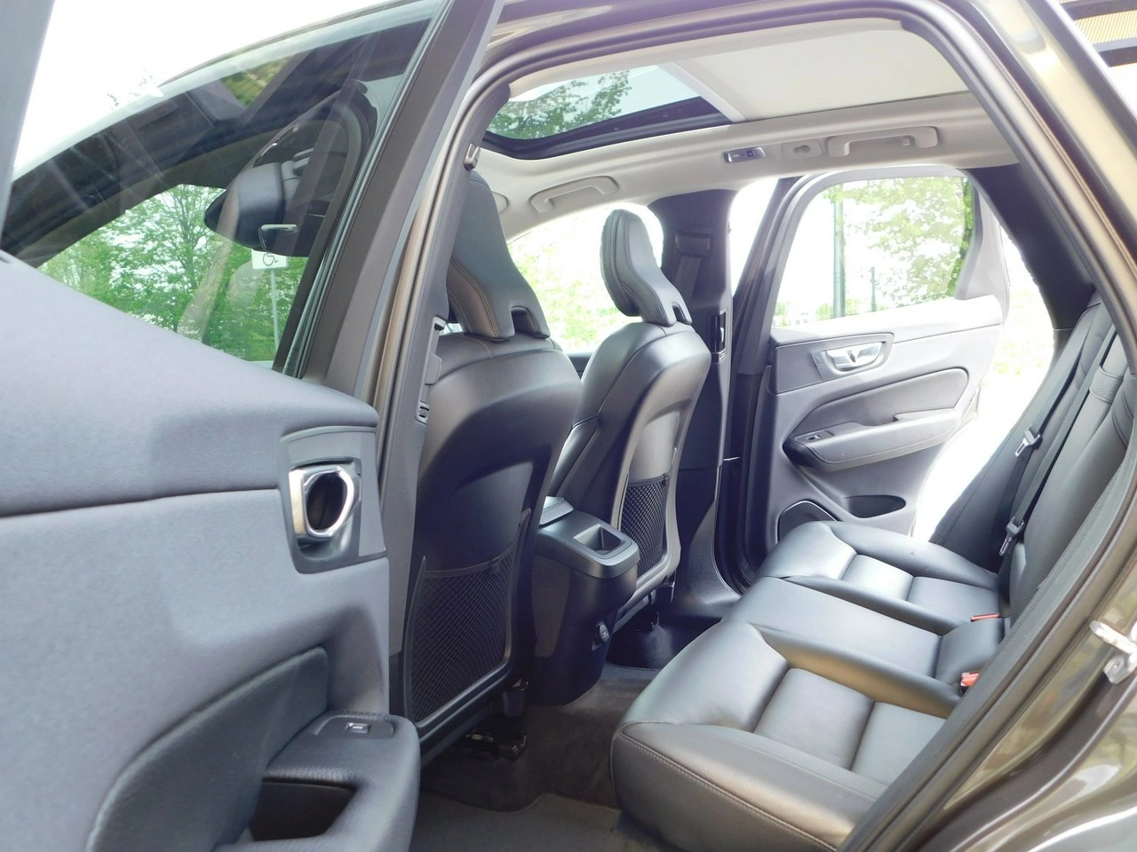 Volvo XC 60 - Zdjęcie 14