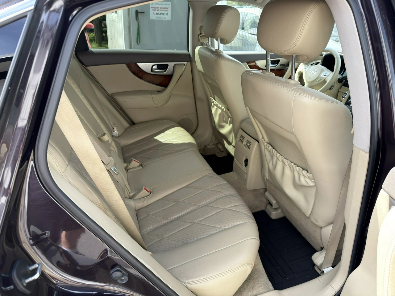 Infiniti QX70 - Zdjęcie 9