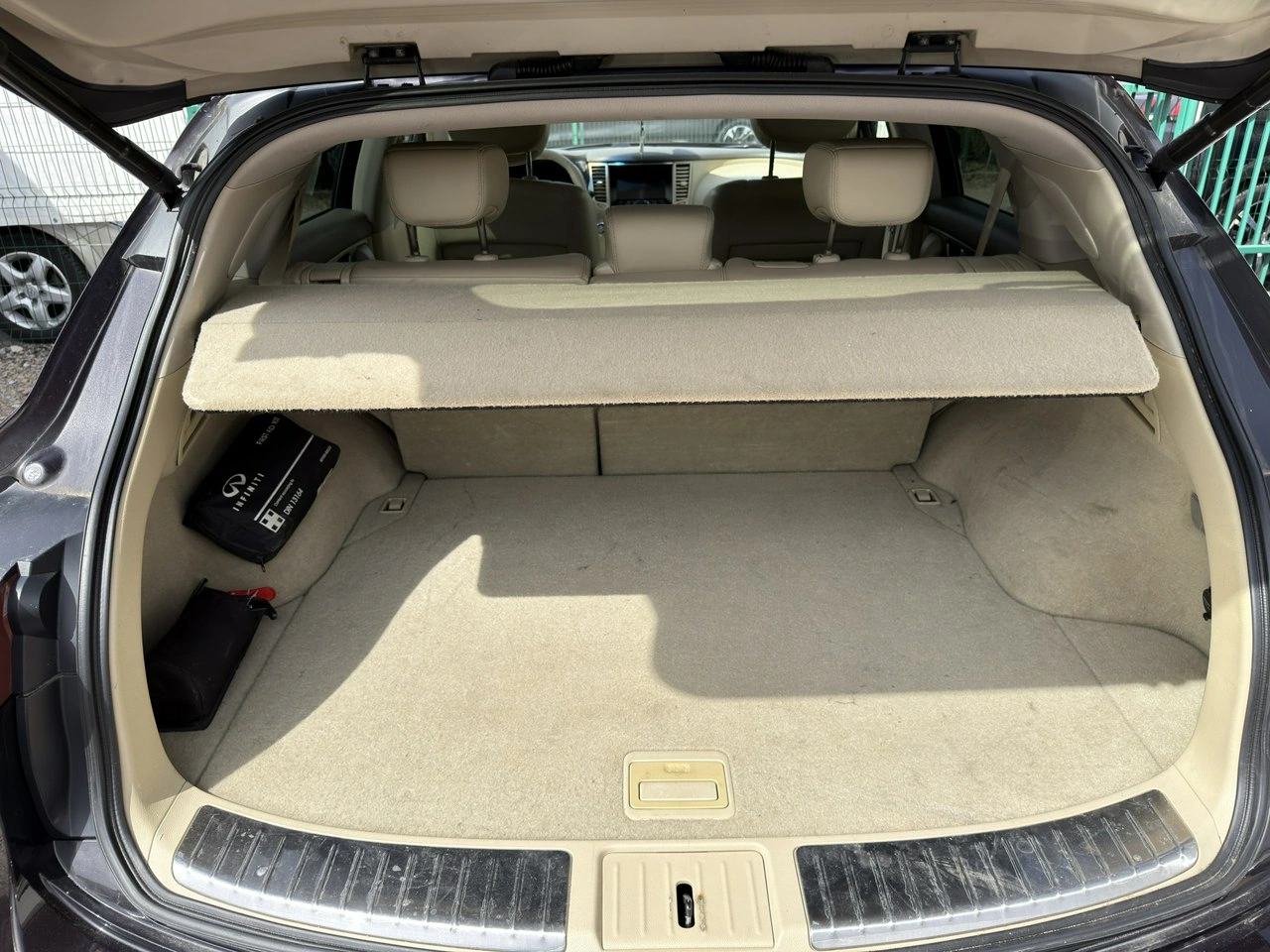 Infiniti QX70 - Zdjęcie 13