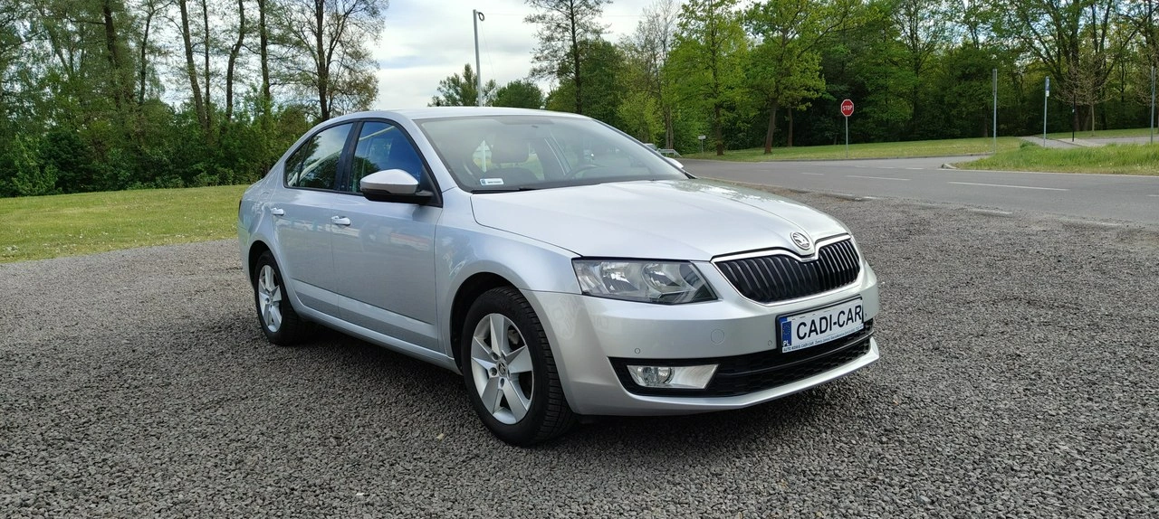 Skoda Octavia - Zdjęcie 2