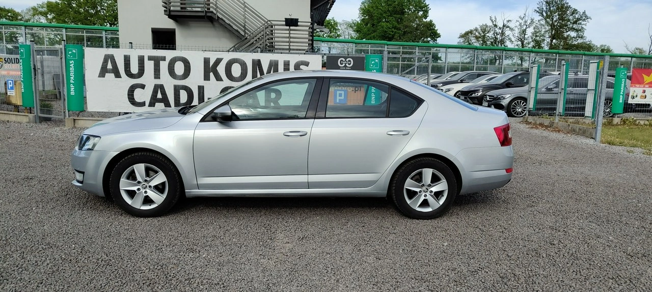 Skoda Octavia - Zdjęcie 6