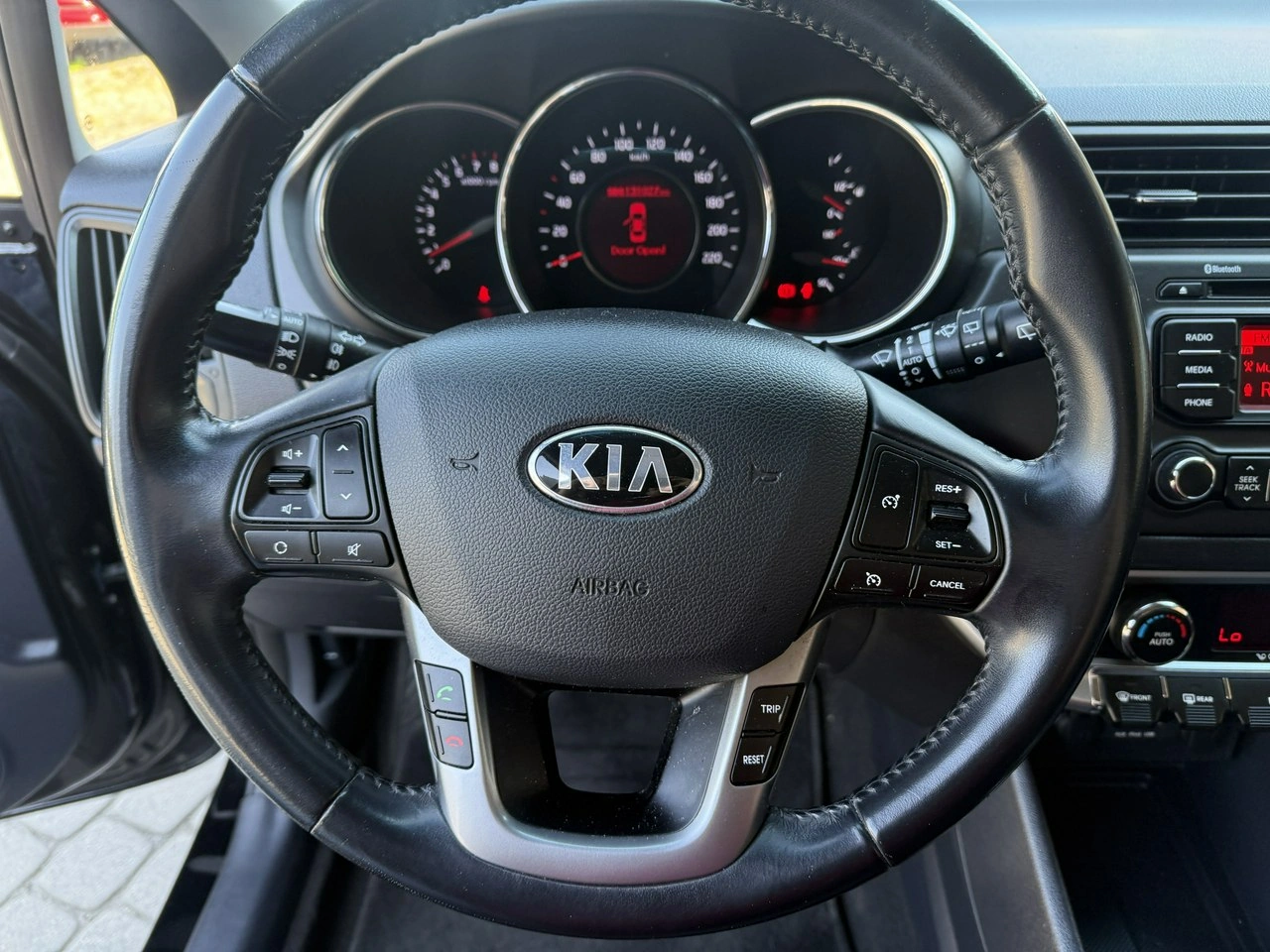 Kia Rio - Zdjęcie 15