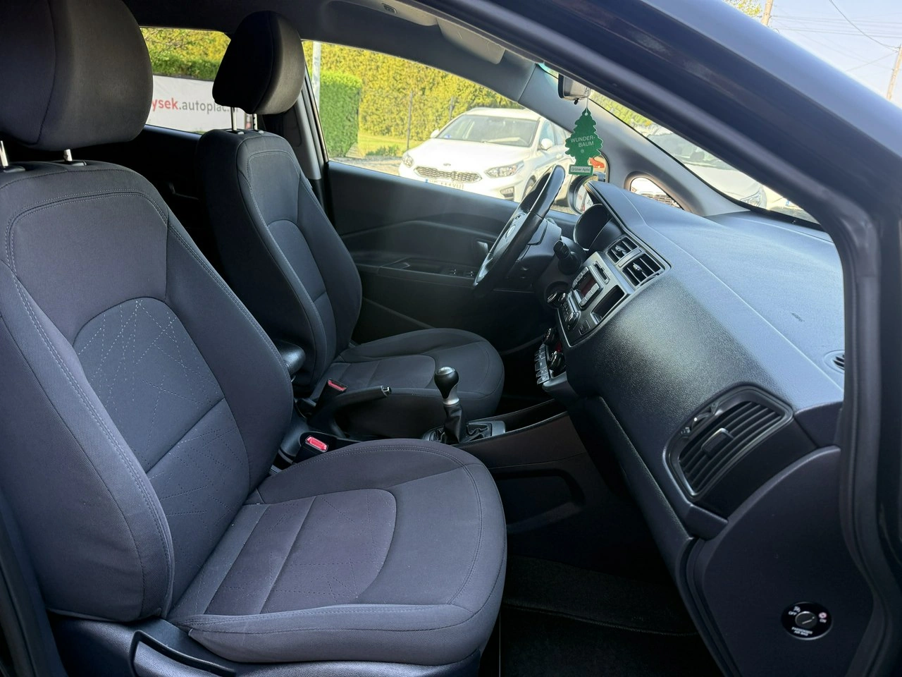Kia Rio - Zdjęcie 19