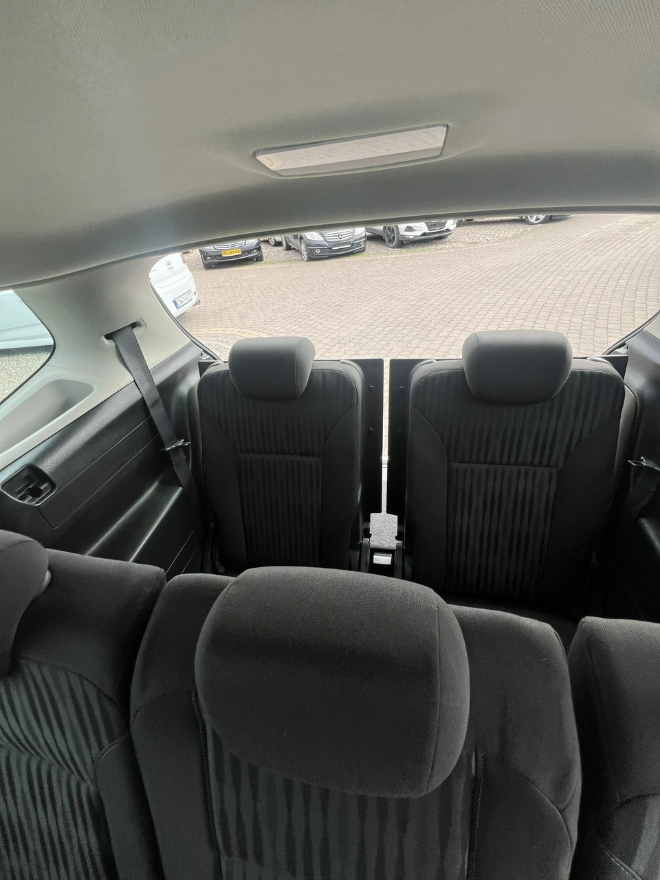 Opel Zafira - Zdjęcie 9