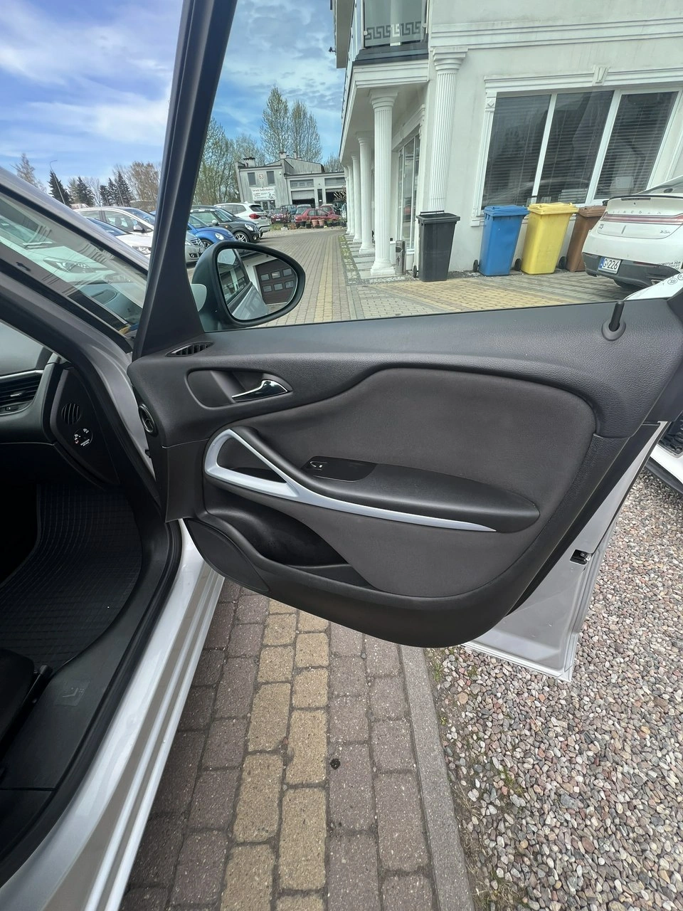 Opel Zafira - Zdjęcie 12