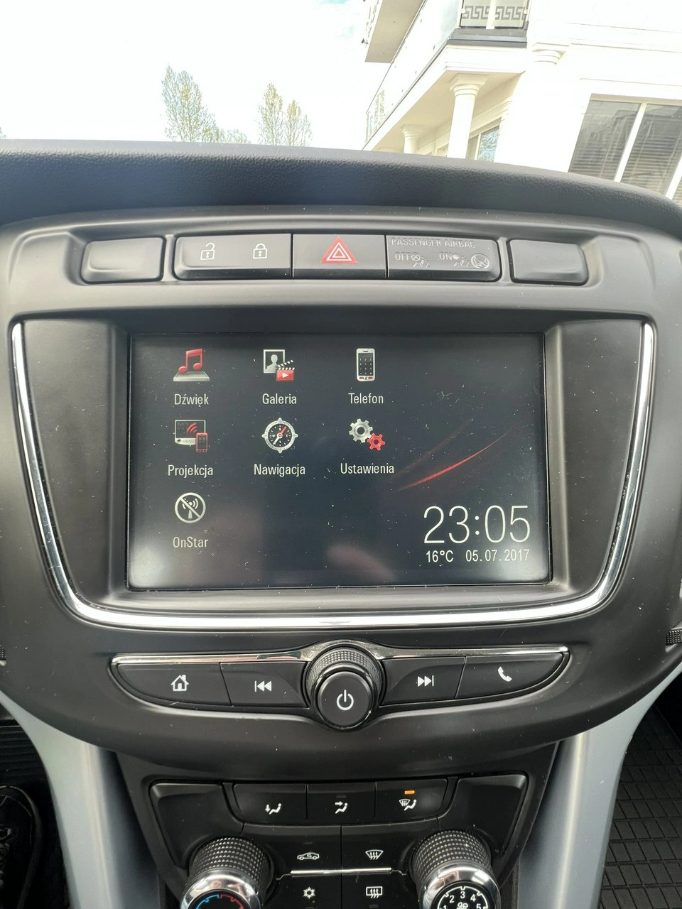 Opel Zafira - Zdjęcie 20