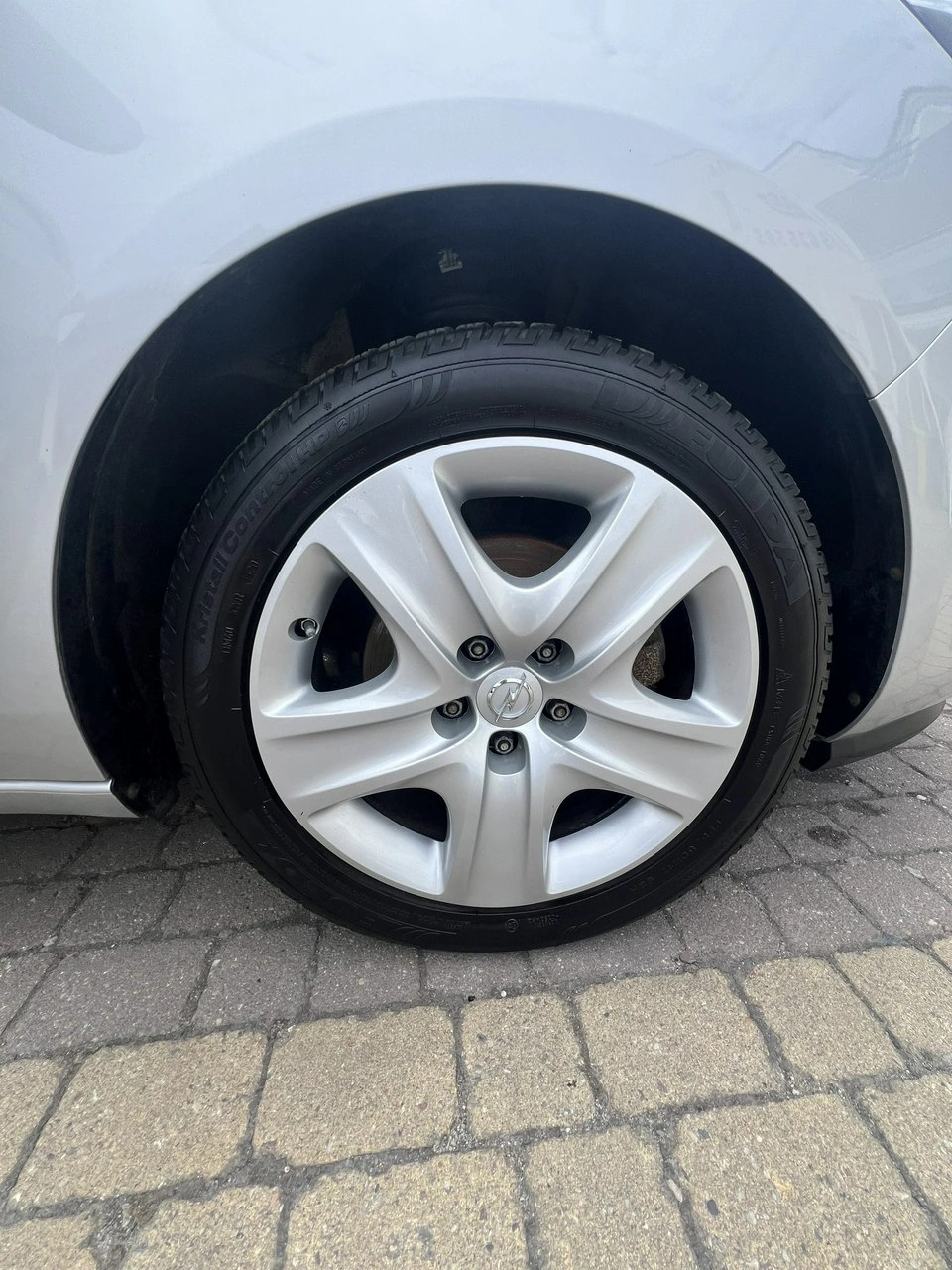 Opel Zafira - Zdjęcie 27