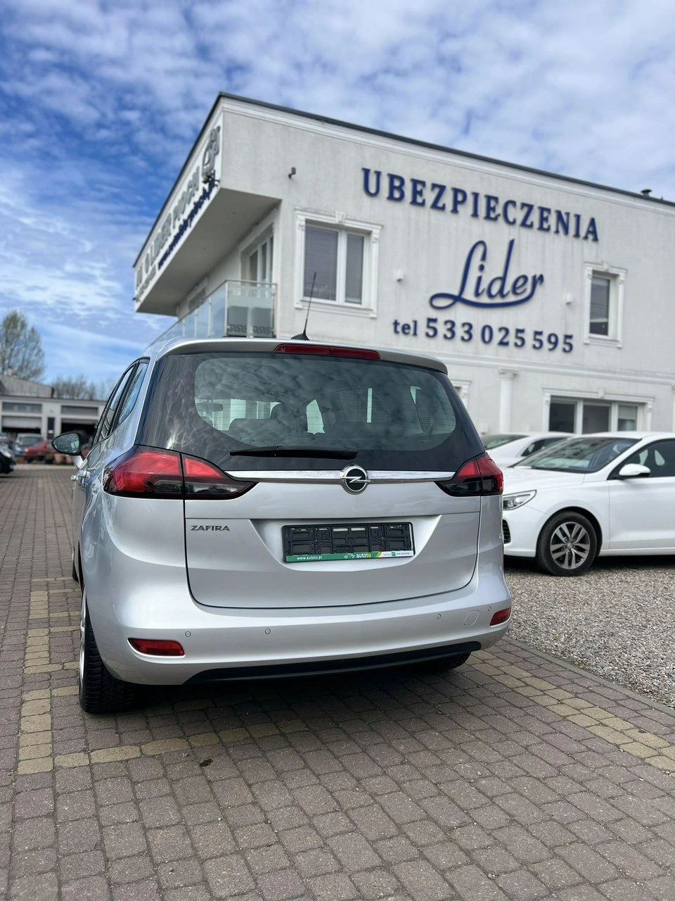 Opel Zafira - Zdjęcie 2
