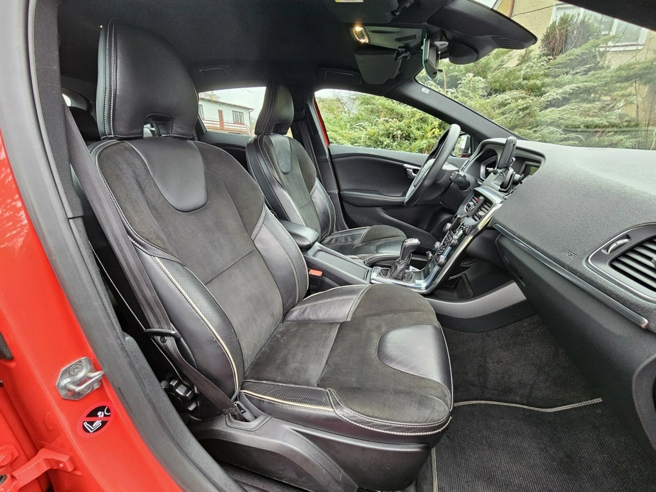 Volvo V40 - Zdjęcie 10
