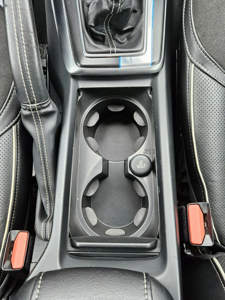 Volvo V40 - Zdjęcie 15