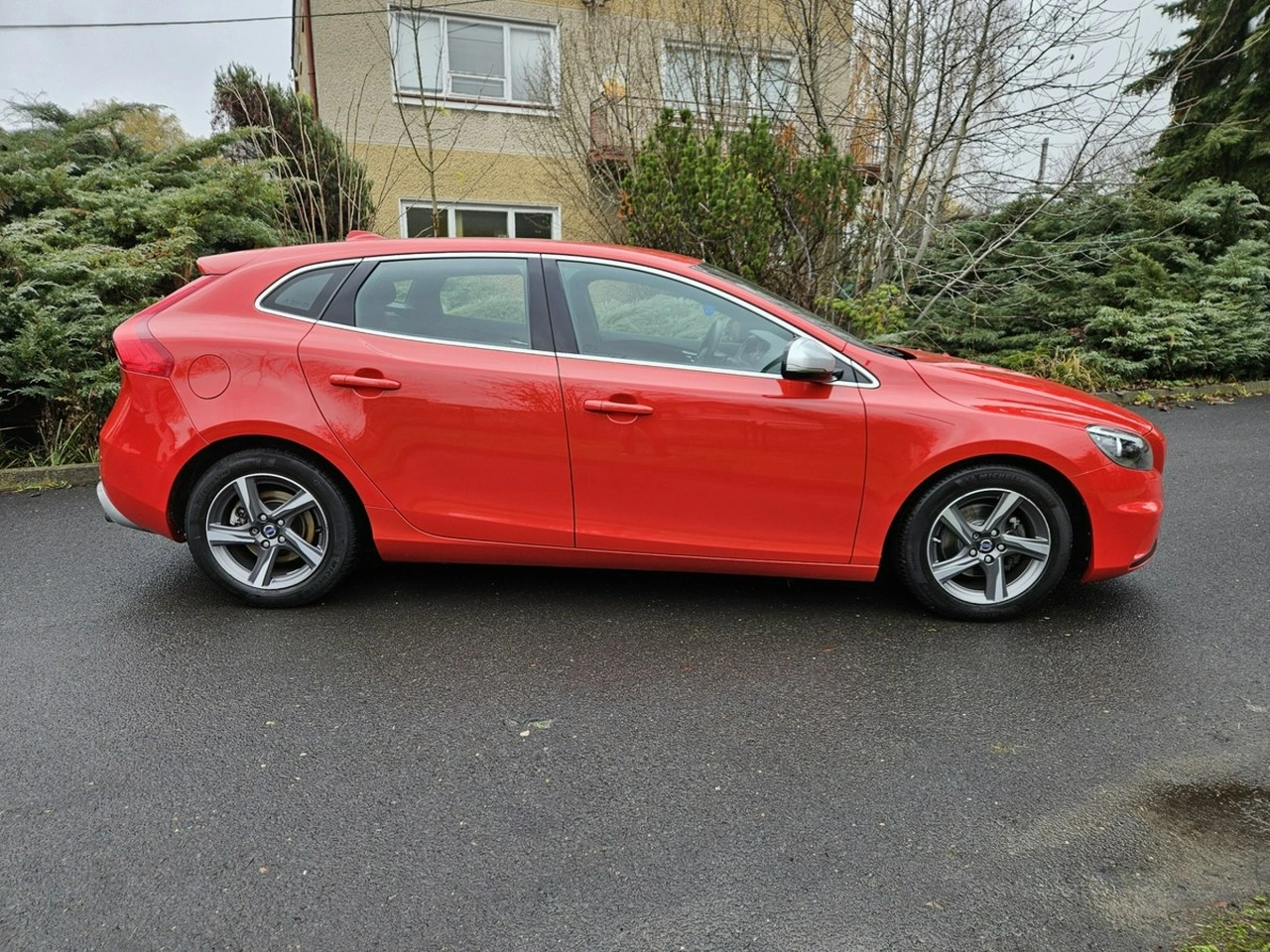 Volvo V40 - Zdjęcie 1