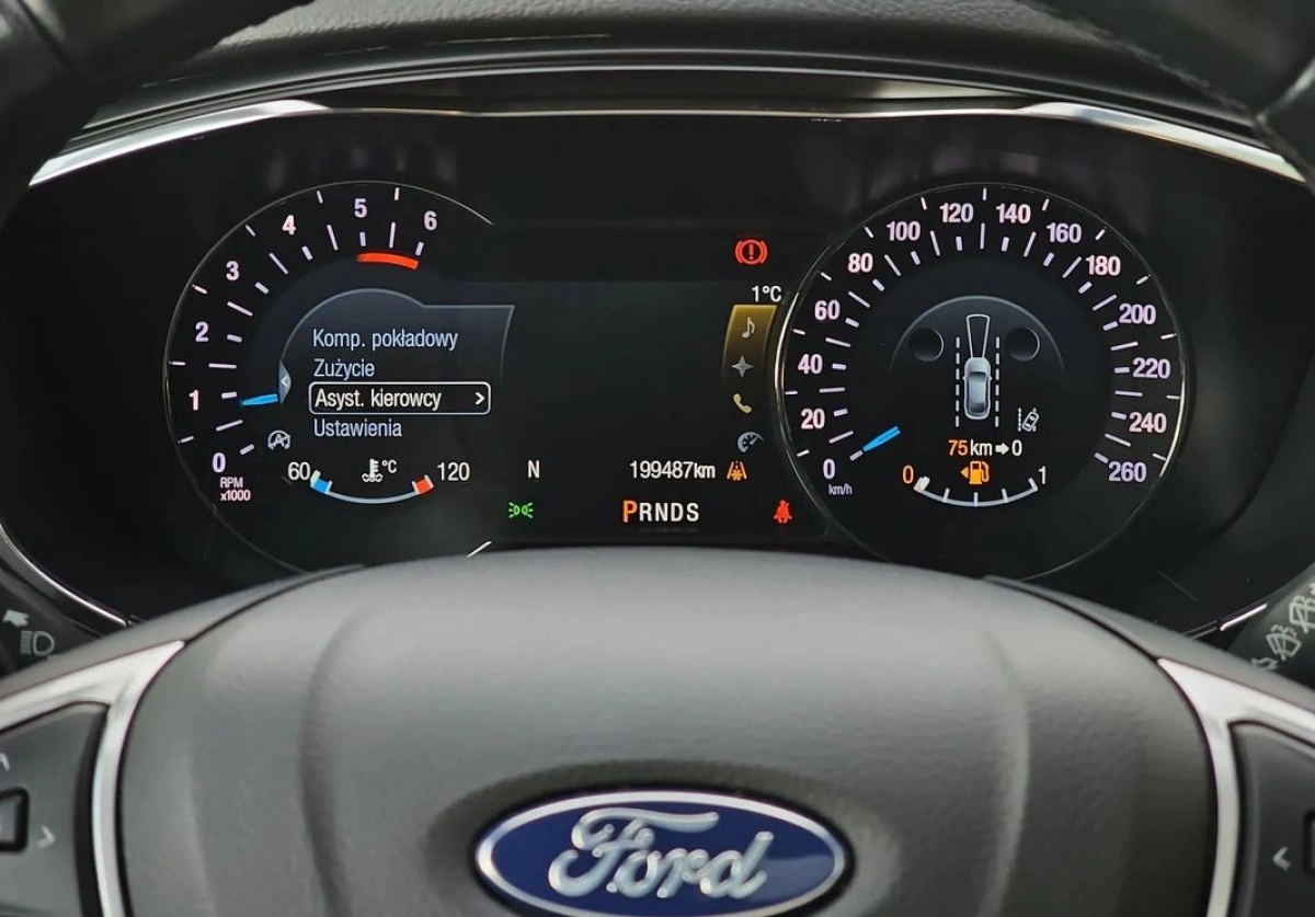 Ford Mondeo - Zdjęcie 19