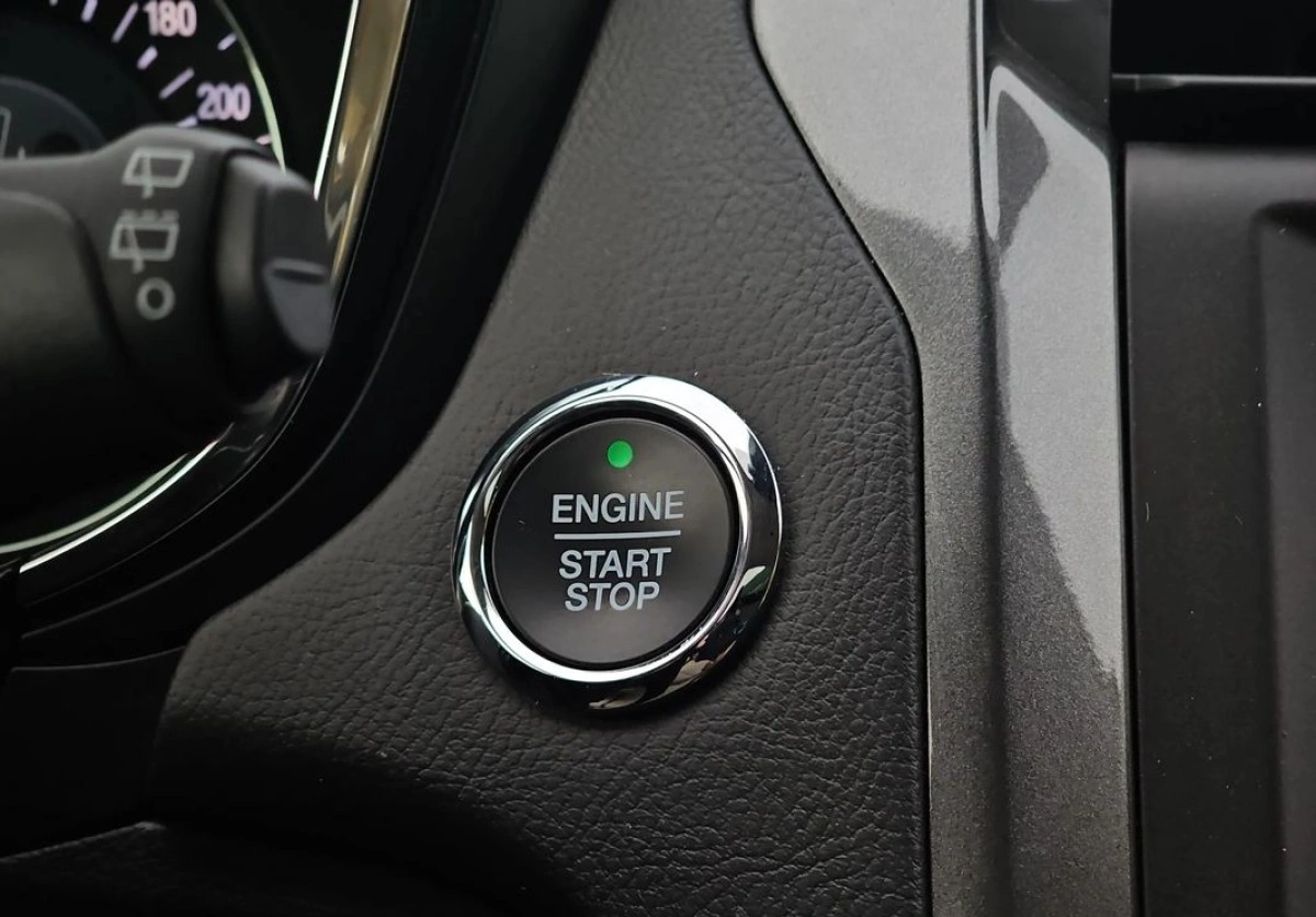 Ford Mondeo - Zdjęcie 23