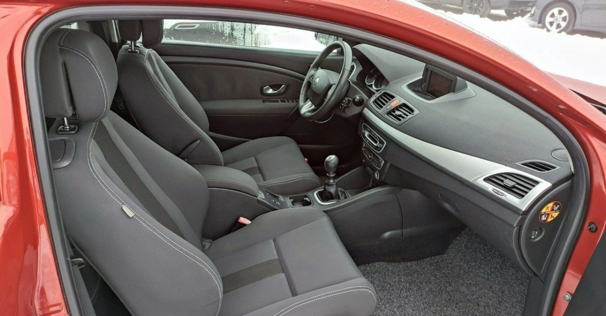 Renault Megane - Zdjęcie 24