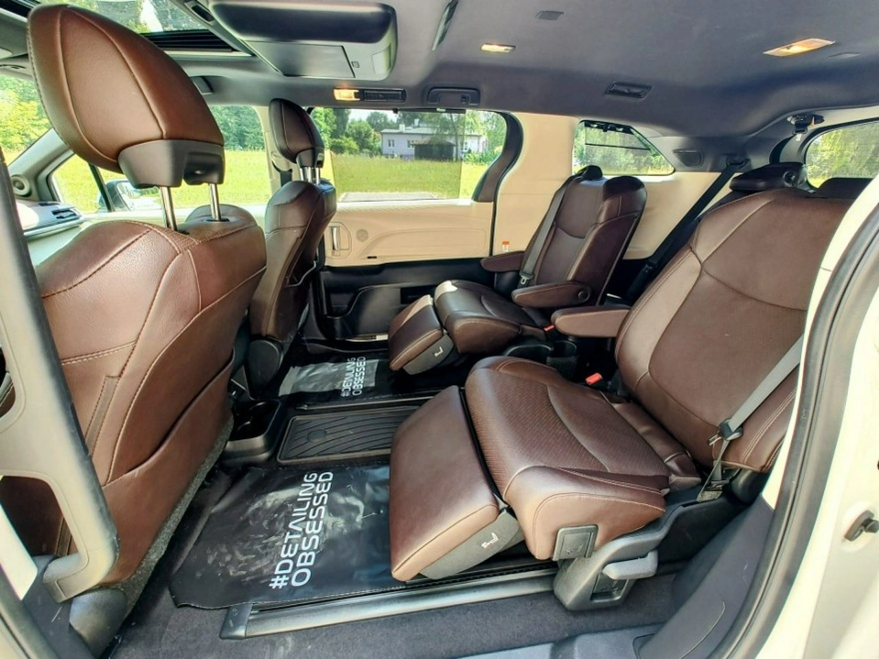 Toyota Sienna - Zdjęcie 12