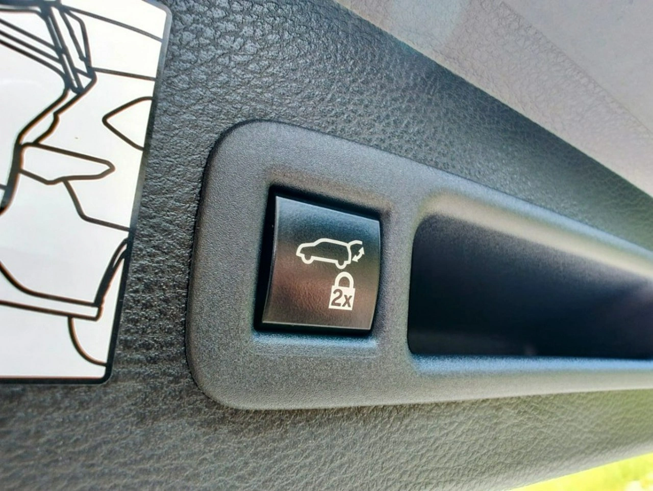 Toyota Sienna - Zdjęcie 24