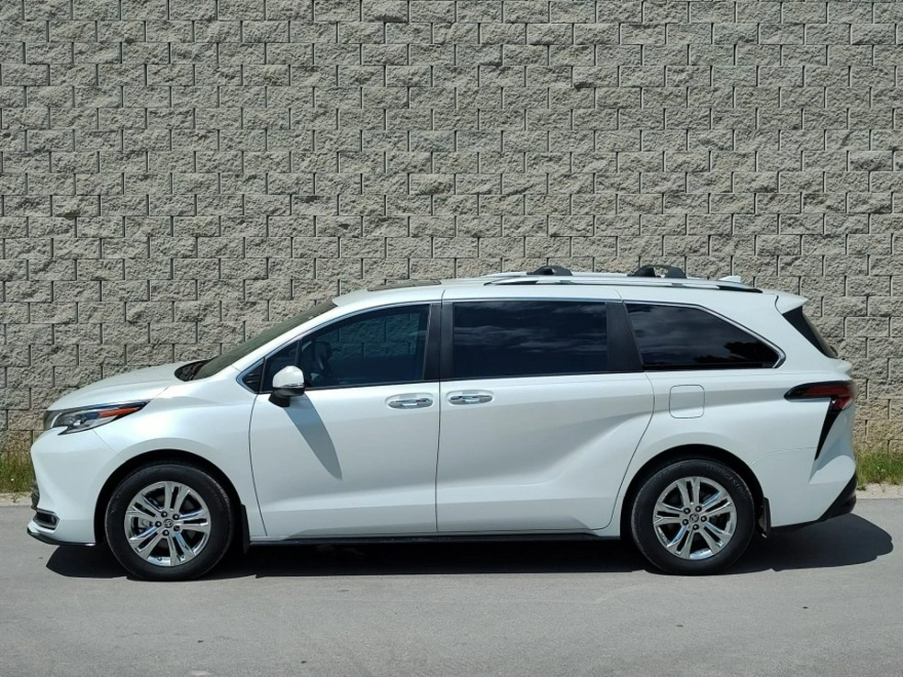 Toyota Sienna - Zdjęcie 5